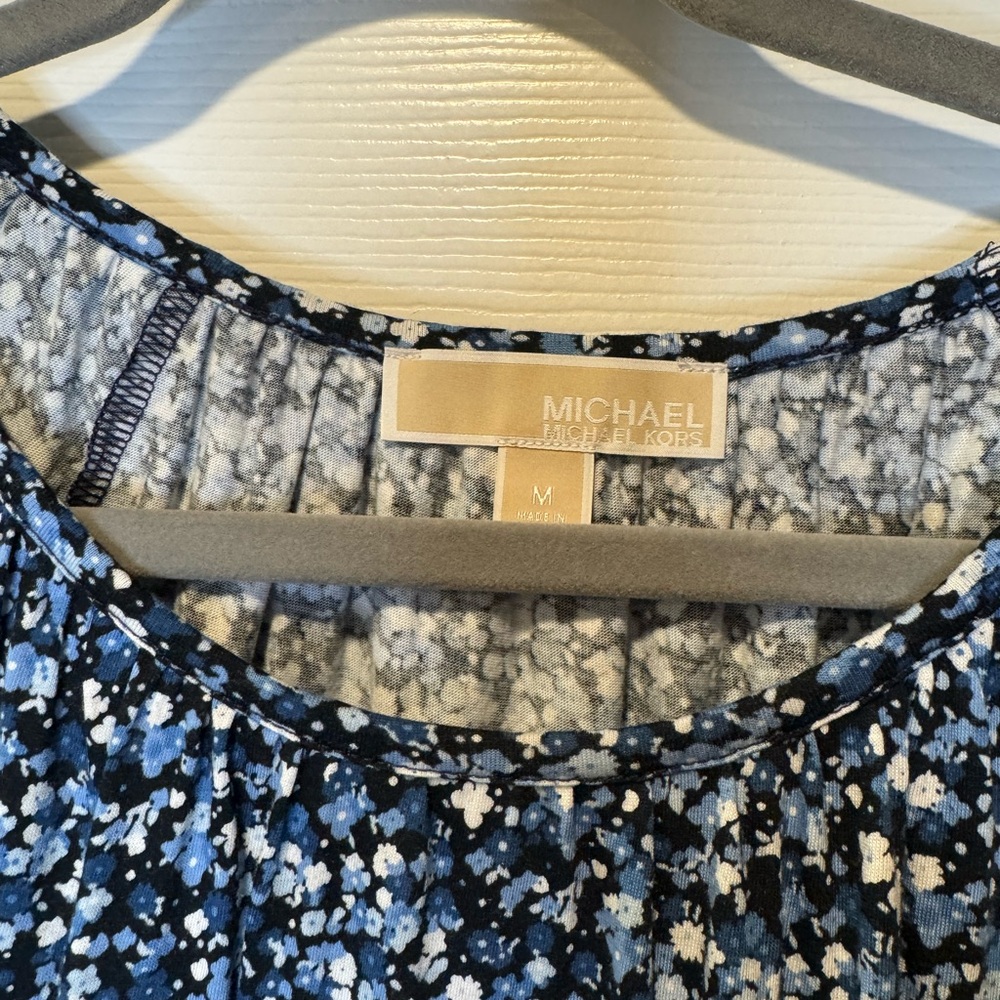 Michael Kors Women's Floral Top - Blue and White